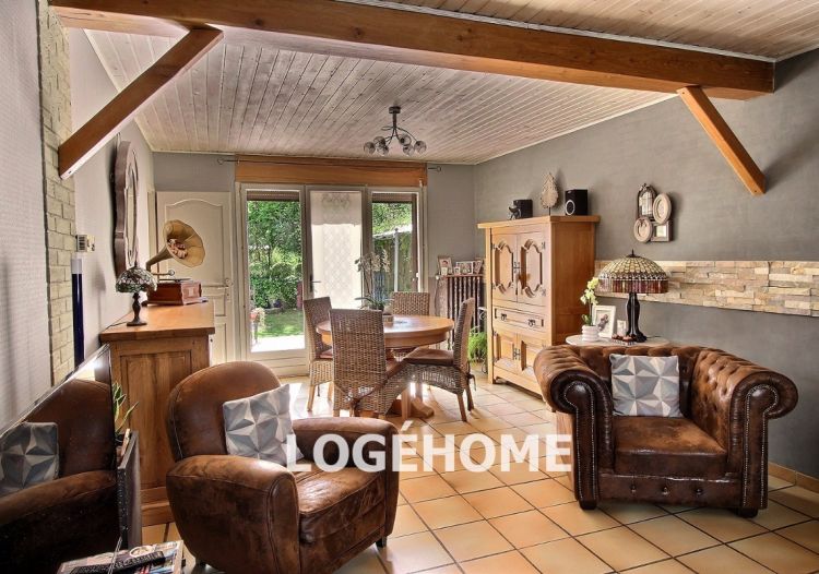 Vente maison à Courrières - Ref.car727