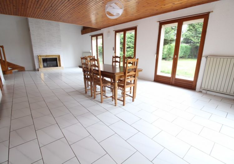 Vente maison à Lambres-lez-Douai - Ref.SIN1300 - Image 1