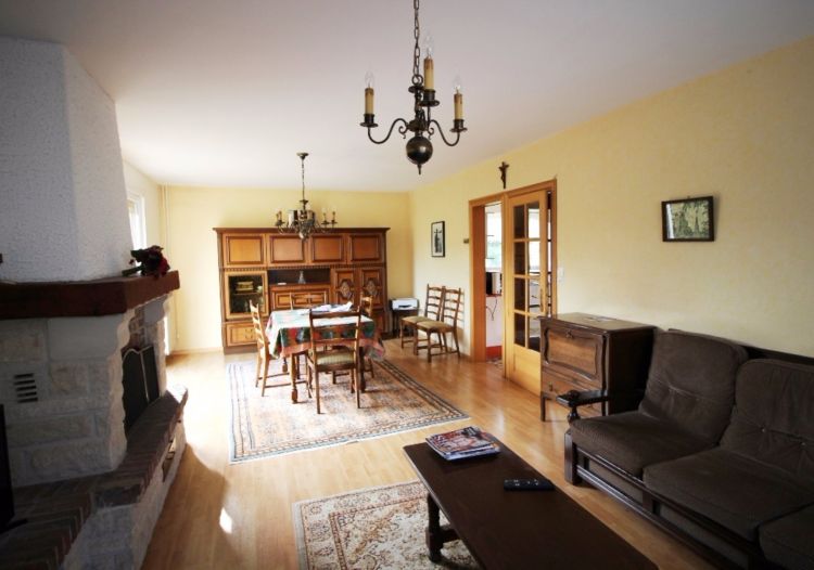 Vente maison à Hoymille - Ref.WOR674 - Image 1