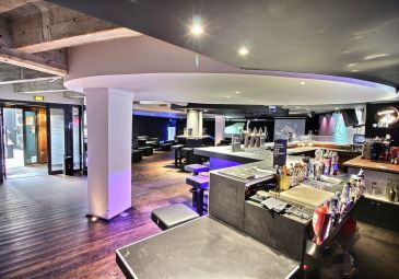 Vente autre à Roubaix - Ref.cro833 - Image 1