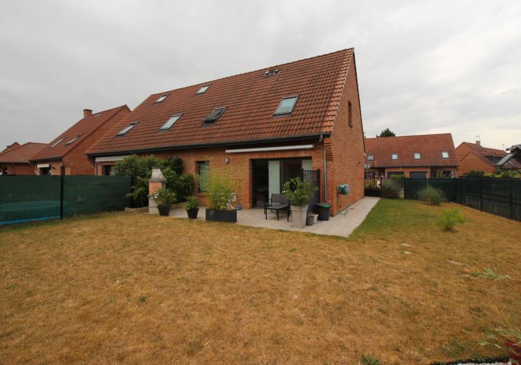 Vente maison à Courrières - Ref.car847