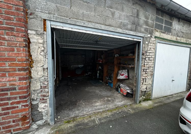 Vente parking à Wattrelos - Ref.WAT2389 - Image 1