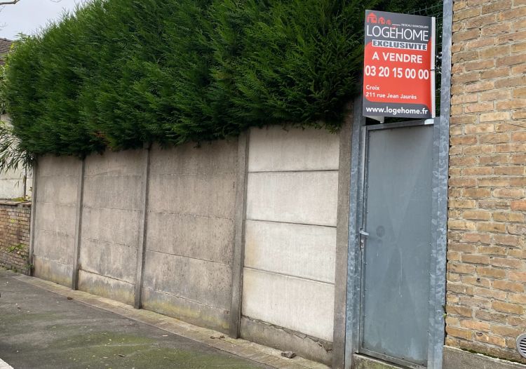 Vente terrain à Croix - Ref.CRO1567CH - Image 1