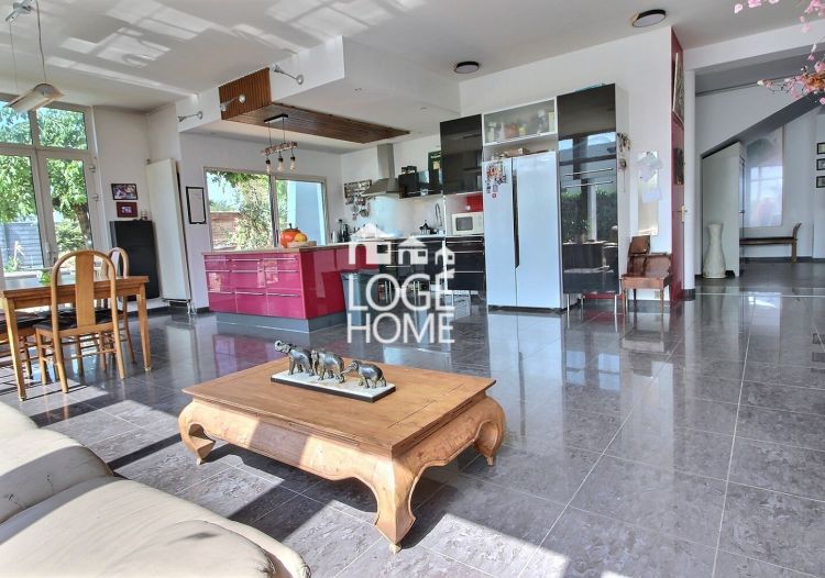 Vente maison à Roubaix - Ref.MTCRO1598 - Image 2